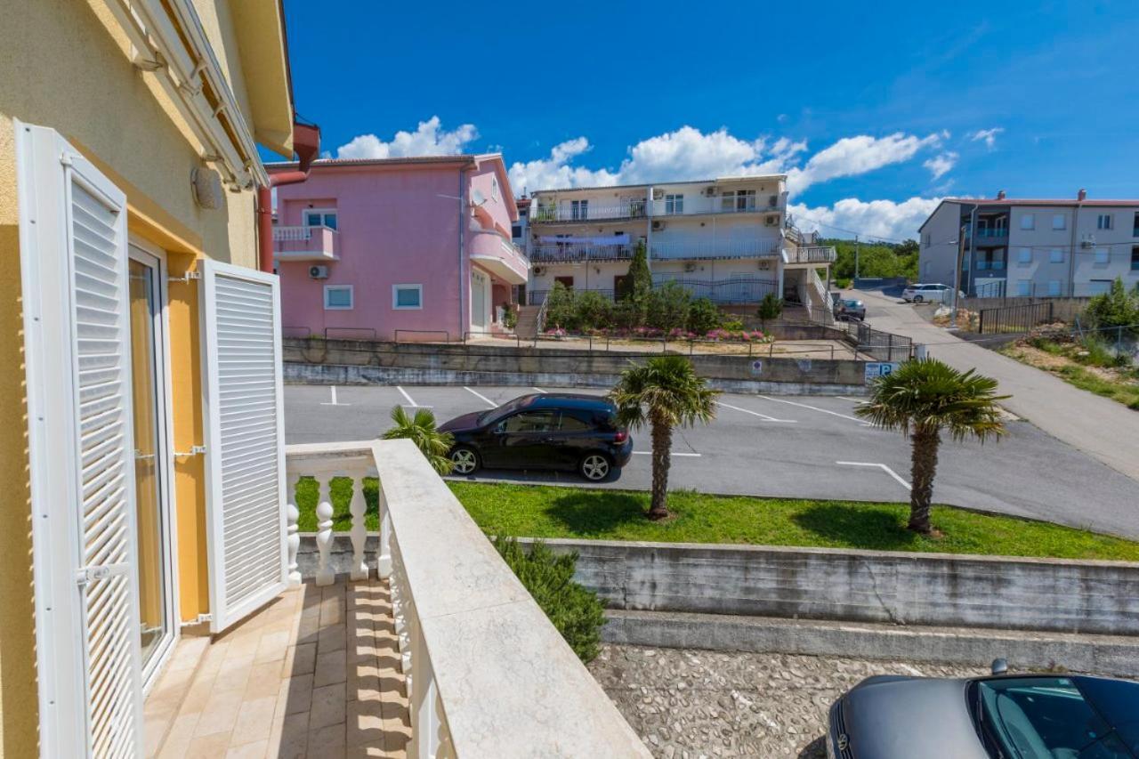 Seaview Apartment Crikvenica Exteriör bild